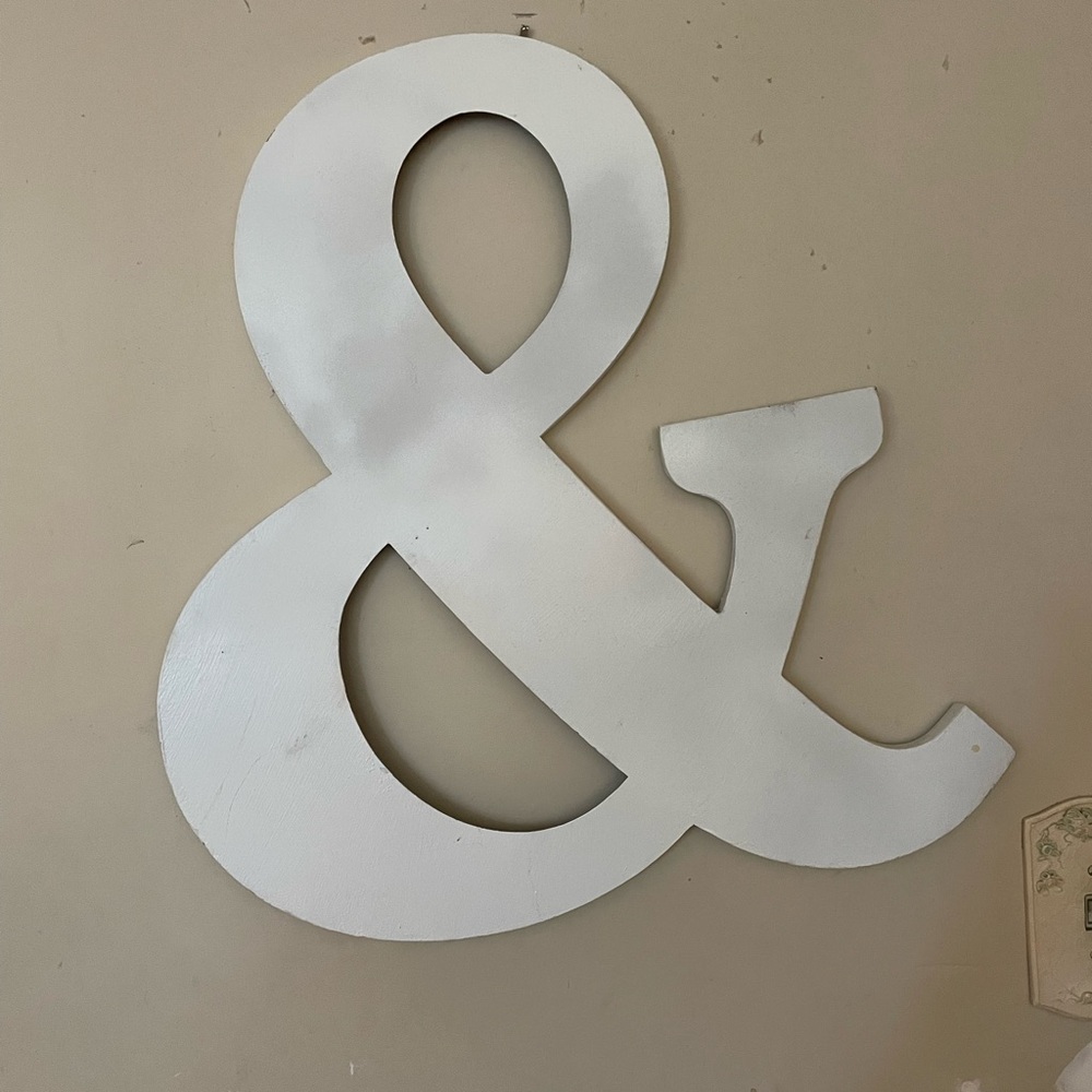 LARGE Metal “And” “&”  ART SIGN for wall   Meas 25” x 23”